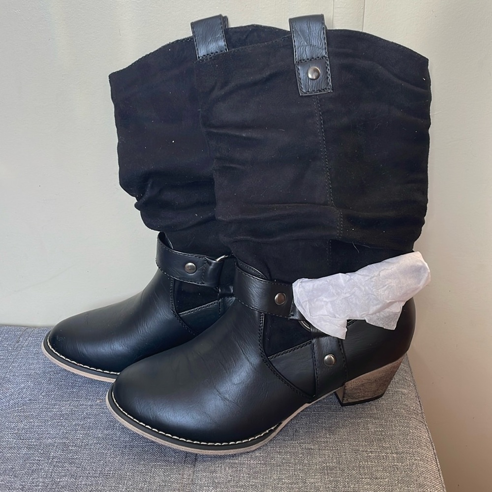 New Black Boots With Buckle